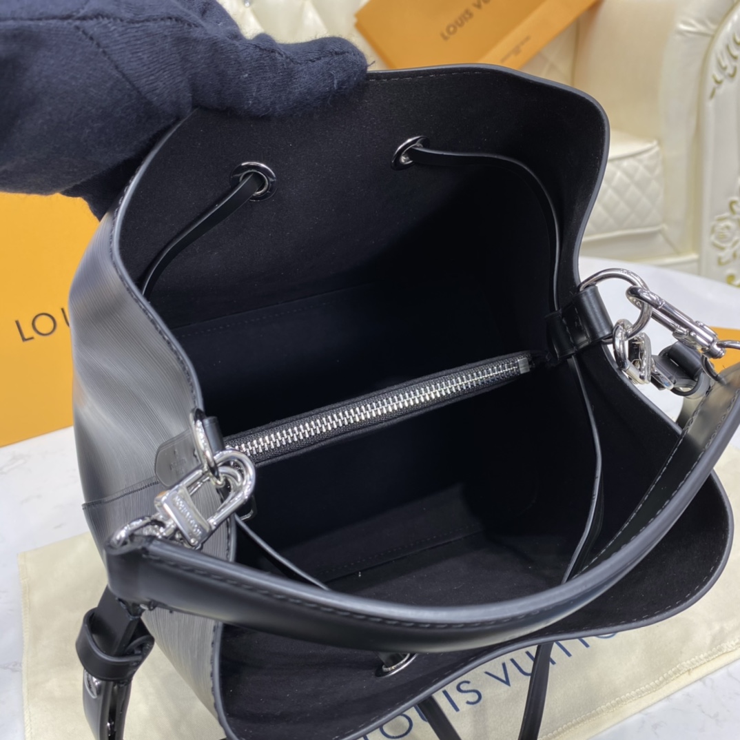 Louis Vuitton NEONOE MM Bucket Bag Epi Leather M54366 Black